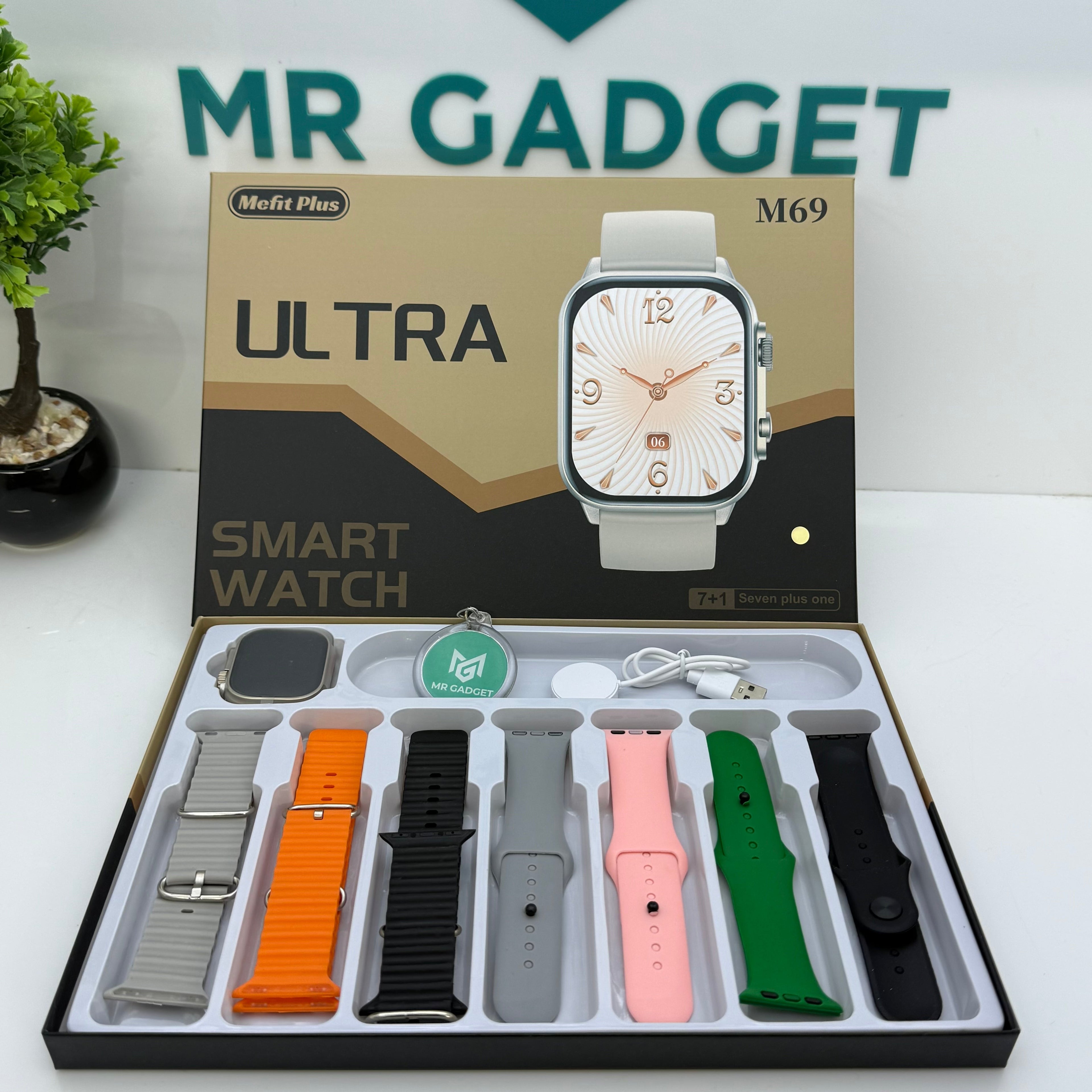 Smart Watch M69 Ultra 7+1 Straps HD Big Screen Men Women Smartwatch Bluetooth Call Bluetooth Music Sleep Monitoring Wireless Charging Watch